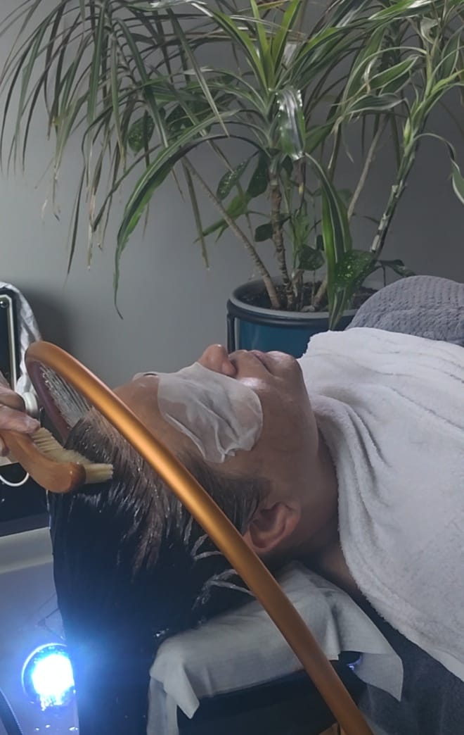 Head spa scalp treatment